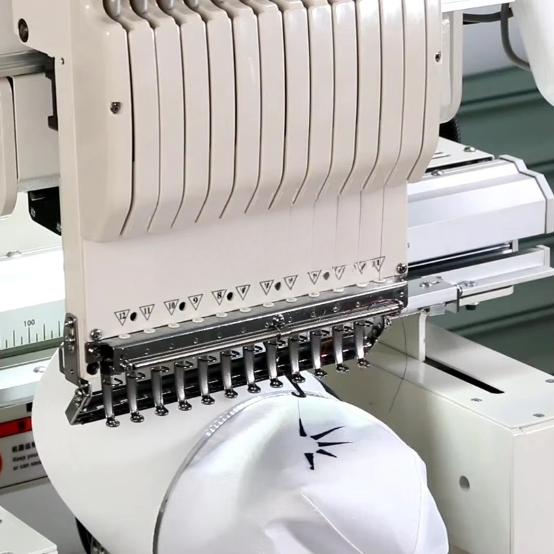 Computerized Embroidery Sewing - огляд і ціна Textiles Sewing Machine